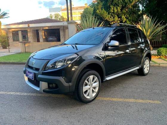 RENAULT SANDERO 1.6 STEPWAY 16V FLEX 4P MANUAL